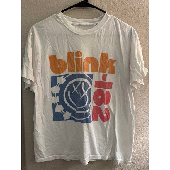 Blink-182 Womens Tee, size Large - Picture 1 of 5